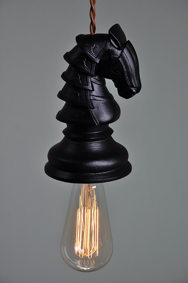 鋳物×チェスのコラボレート照明器具 チェスペンダントライト Chendant（チェンダント）ブラック ナイト