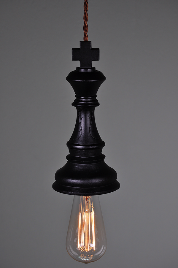 鋳物×チェスのコラボレート照明器具 チェスペンダントライト Chendant（チェンダント）ブラック キング